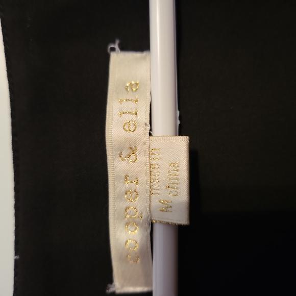 Cooper & Ella blouse.   NWOT - Picture 2 of 4